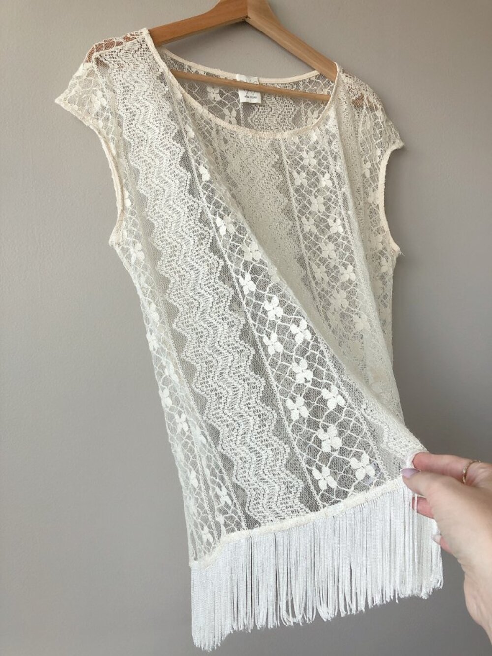 Ella Moss lace fringe top cream large - Picture 3 of 13